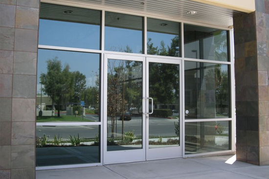 Bell Gardens-commercial-door-repair